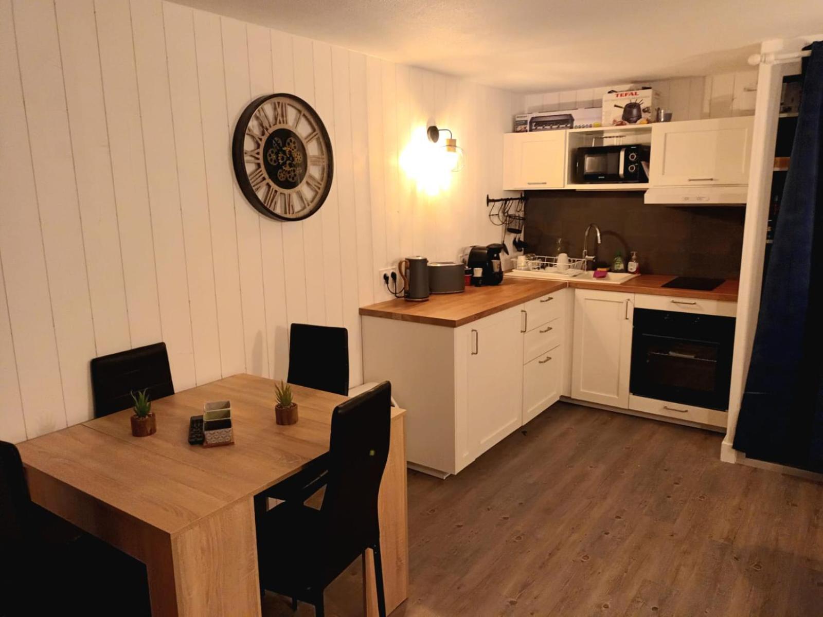 Appartement 4-6 Pers Proche Centre Village سانت لاري سولون المظهر الخارجي الصورة